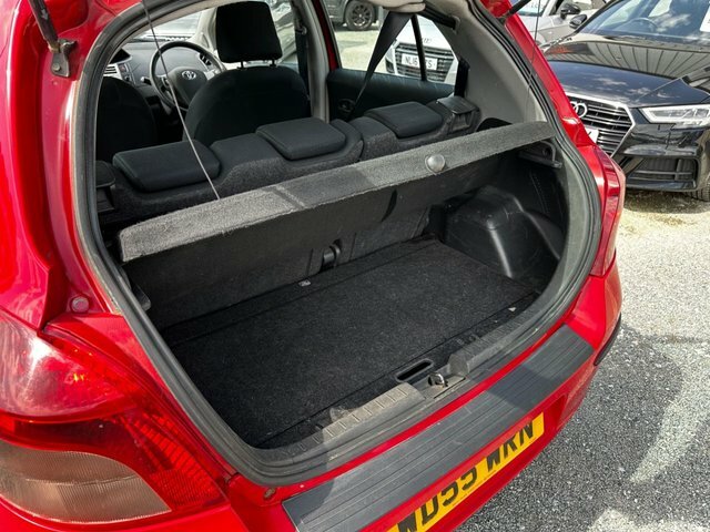 Toyota Yaris 1.3 T3 Multimode Red #22