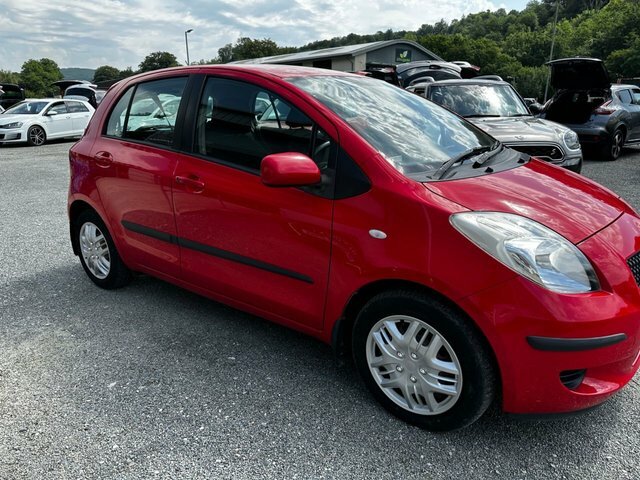 Toyota Yaris 1.3 T3 Multimode Red #28