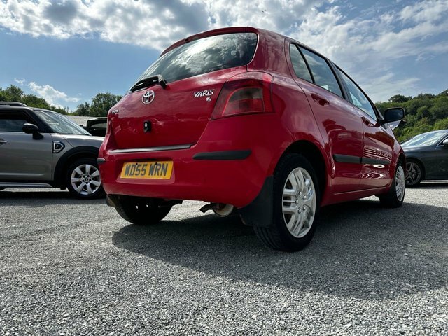 Toyota Yaris 1.3 T3 Multimode Red #37