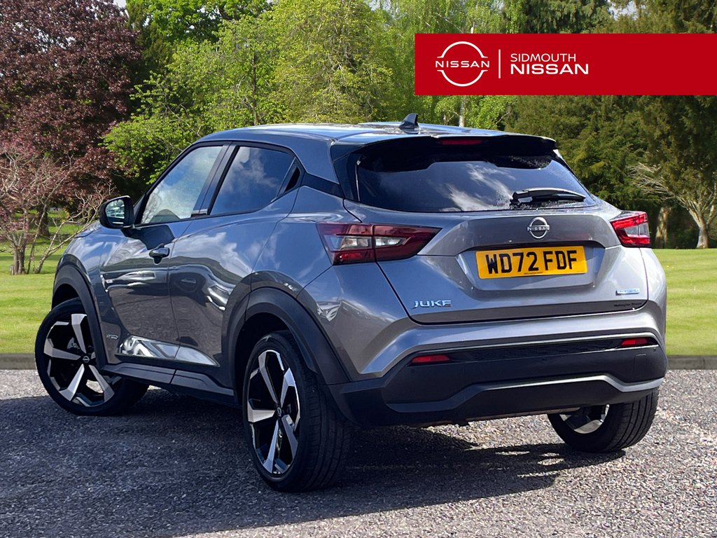 Nissan Juke 1.6 Hybrid Tekna WD72FDF Grey #2