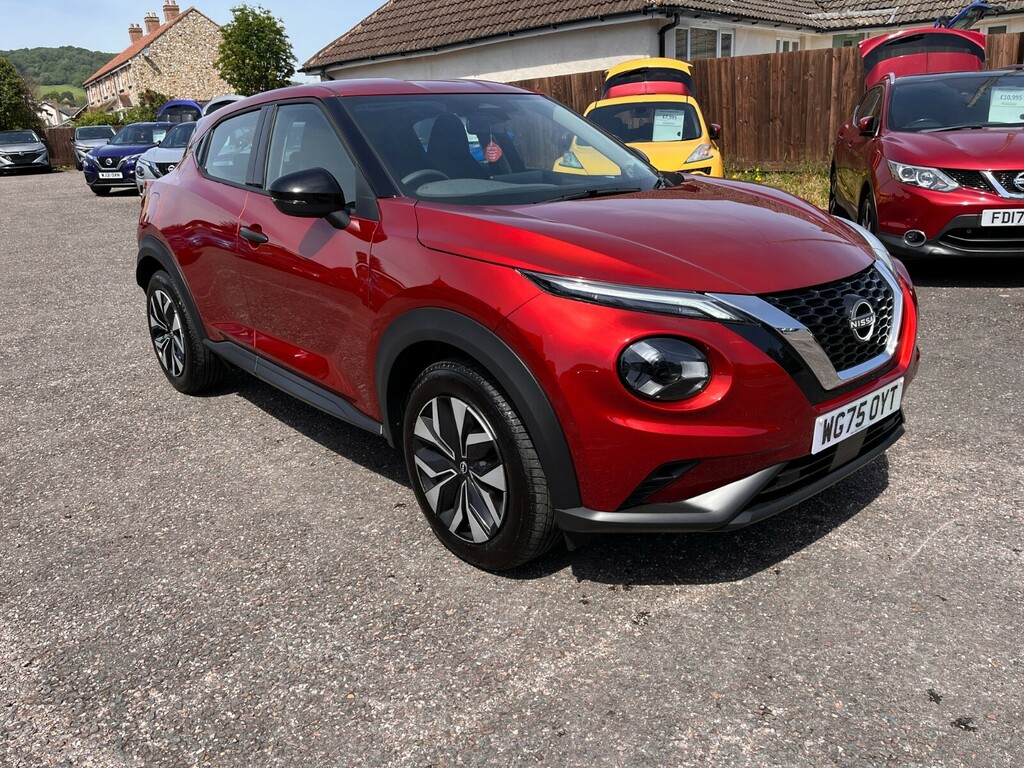 Nissan Juke 1.0 Dig-t Acenta Premium Red