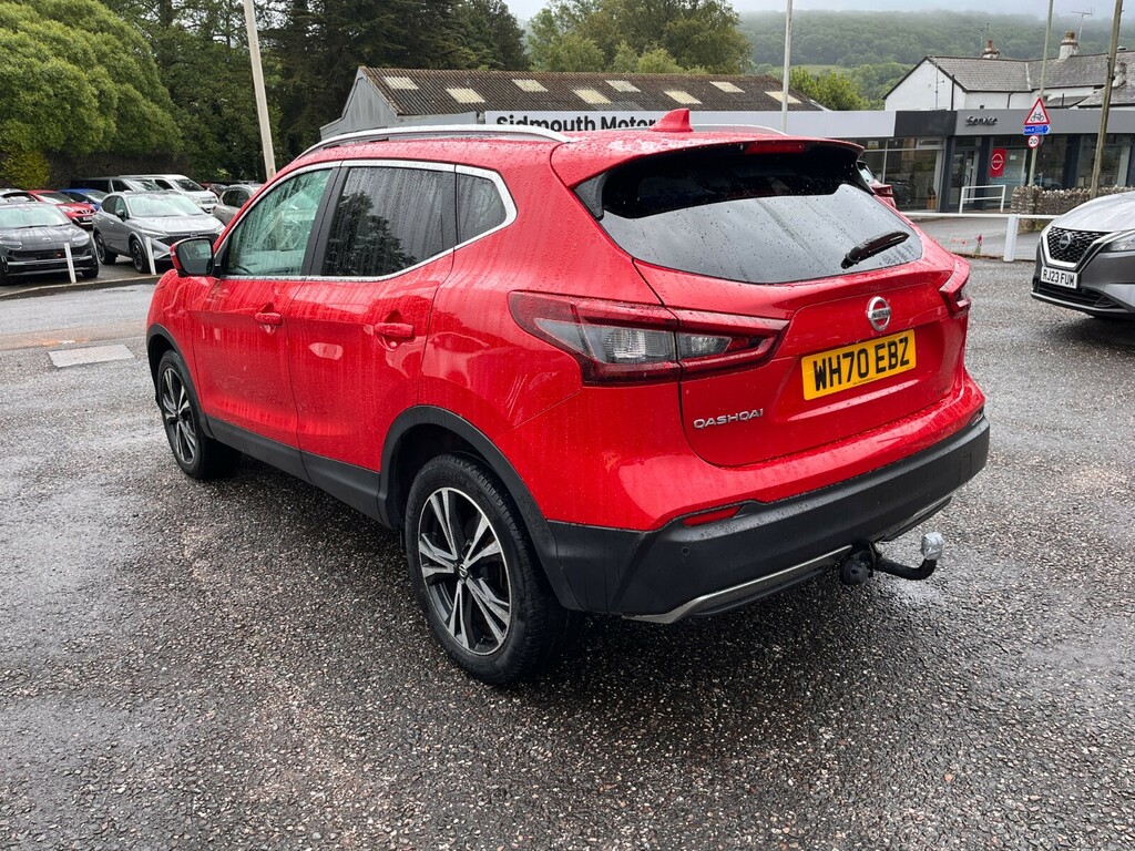 Nissan Qashqai 1.3 Dig-t 160 N-connecta Dct WH70EBZ Red #4