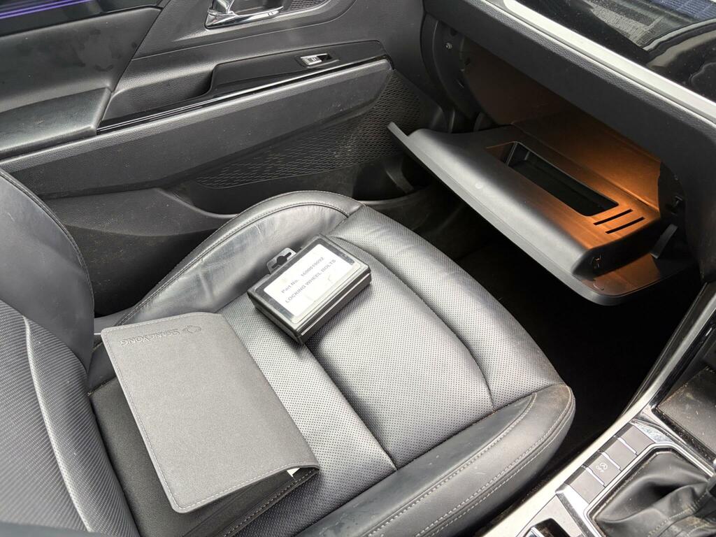 SsangYong Korando Le Silver #18