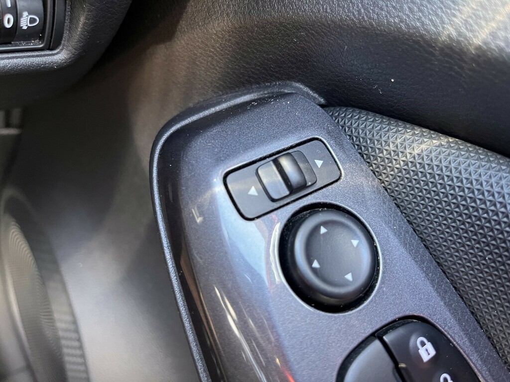 Nissan Juke Hatchback Brown #16