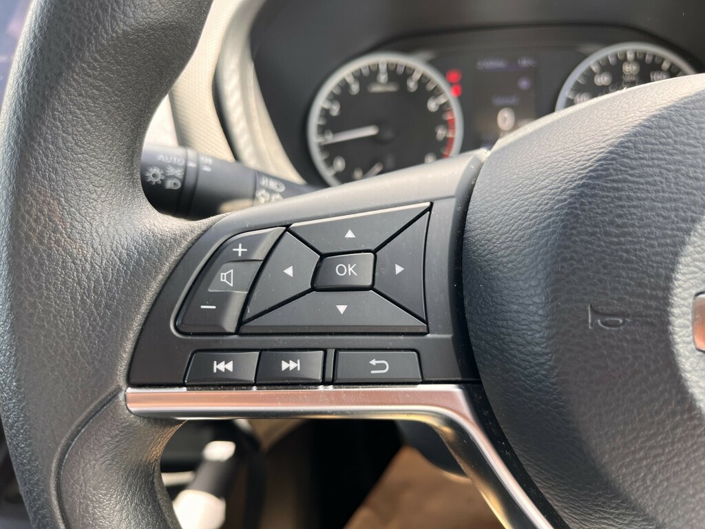 Nissan Juke Hatchback Brown #12