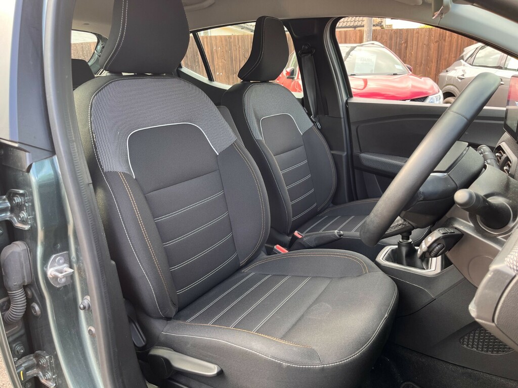 Dacia Sandero Stepway Dacia Sandero Stepway 1.0 Tce Expression White #34