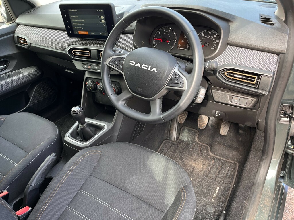 Dacia Sandero Stepway Dacia Sandero Stepway 1.0 Tce Expression White #33