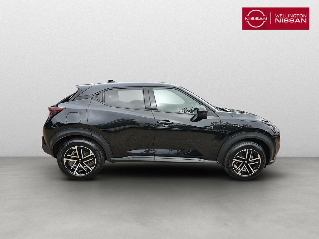 Nissan Juke 1.6 Hybrid N-connecta YP25LBY Black #2