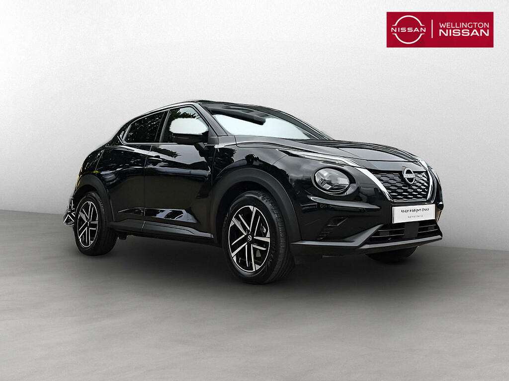 Nissan Juke 1.6 Hybrid N-connecta Black