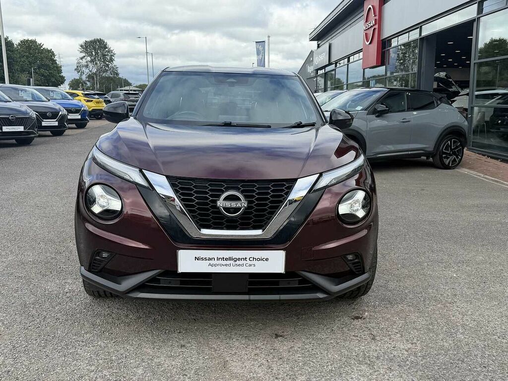 Nissan Juke 1.0 Dig-t 114 Tekna Red #4