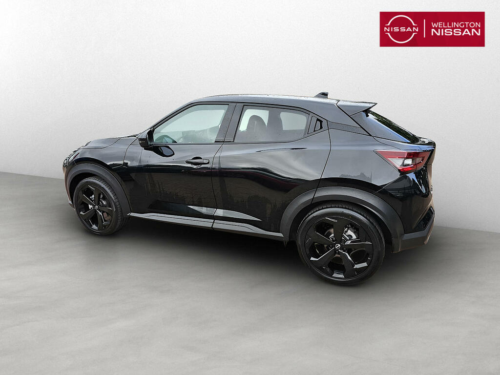 Nissan Juke 1.6 Hybrid Tekna Black #6