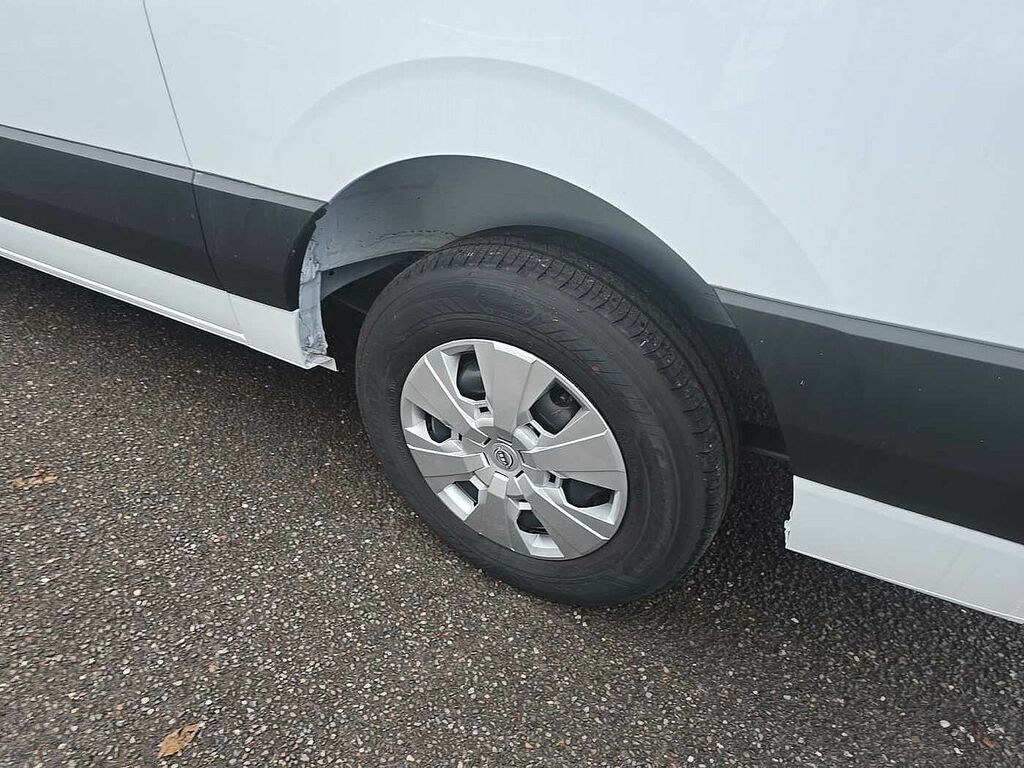 Nissan InterStar 2.0 Dci 130Ps H2 Tekna Van White #13