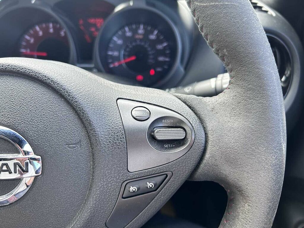 Nissan Juke 1.6 Tekna Xtron Euro 6 Yellow #23