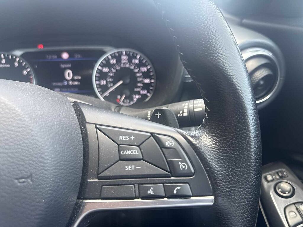 Nissan Juke 1.0L Dig-t N-connecta 116 Bhp Red #16