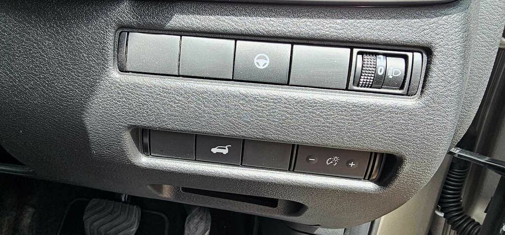Nissan X-Trail N-trek Silver #18