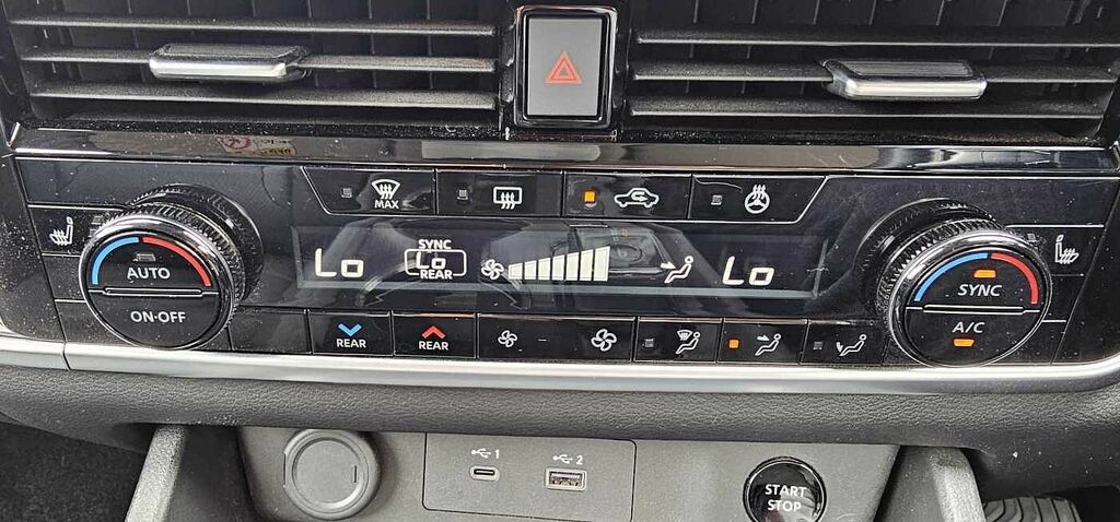 Nissan X-Trail N-trek Silver #29