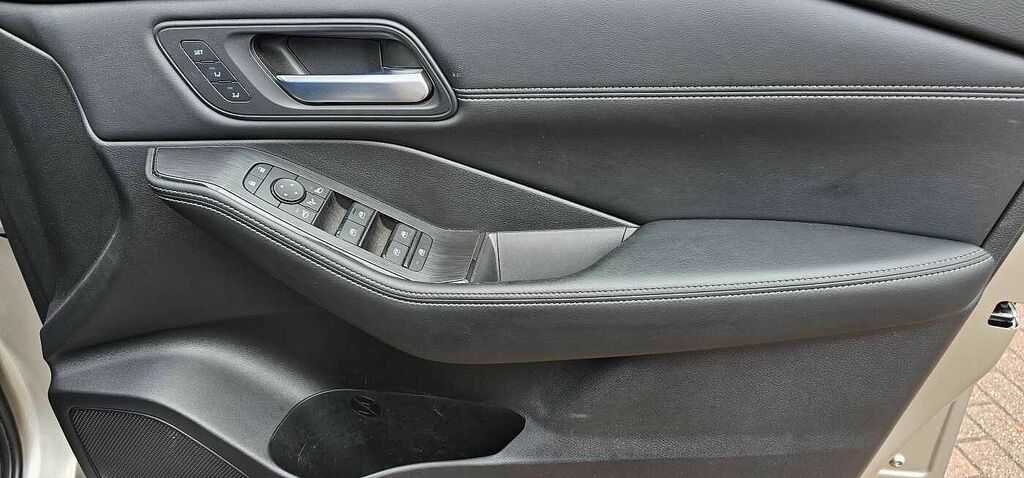 Nissan X-Trail N-trek Silver #16