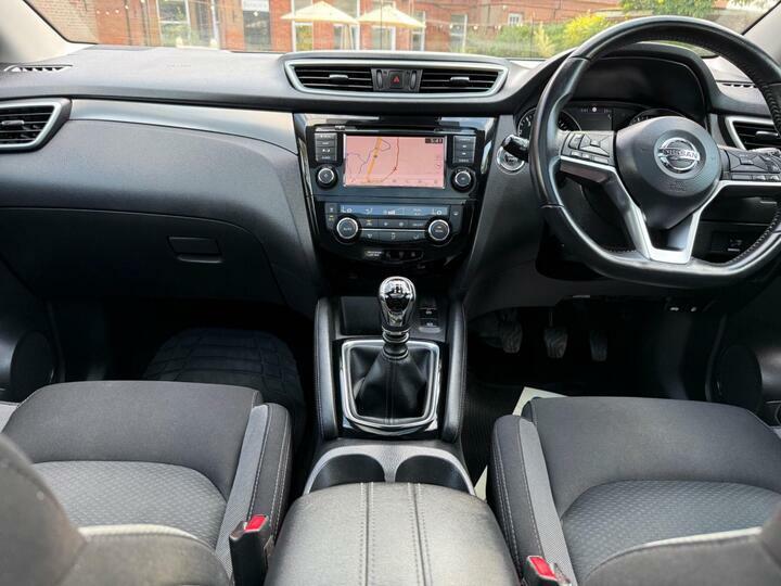 Nissan Qashqai 1.3 Dig-t N-connecta Euro 6 Ss ML19HSU Grey #3