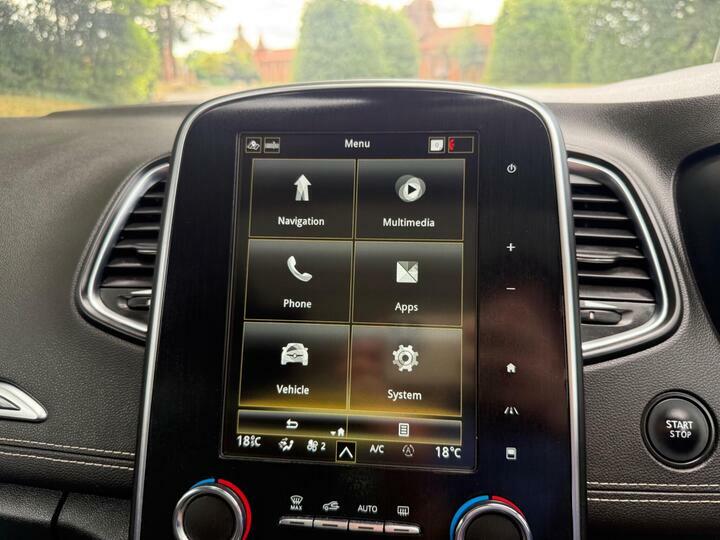 Renault Grand Scenic Iconic Red #58