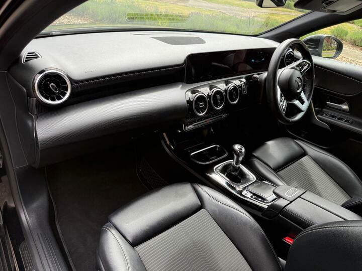 Mercedes-Benz A Class 1.3 A180 Sport Hatchback Euro 6 Black #5