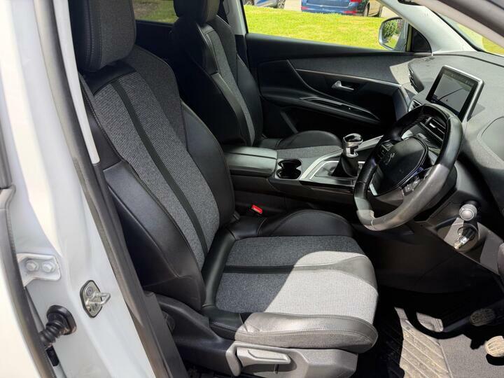 Peugeot 5008 Active Grey #33