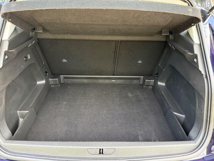 Vauxhall Grandland X Tech Line Nav Grey #30