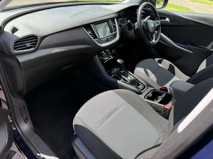 Vauxhall Grandland X 1.2 Turbo Se Euro 6 Ss Purple #2