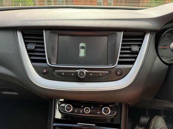Vauxhall Grandland X Tech Line Nav Grey #41