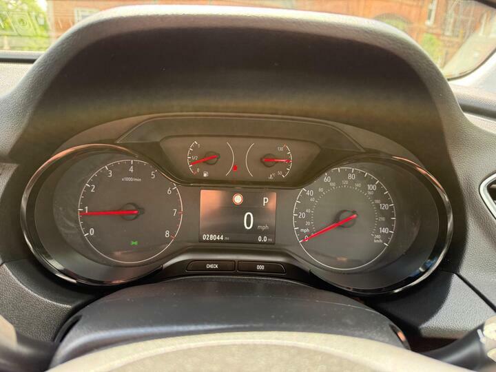 Vauxhall Grandland X Tech Line Nav Grey #44