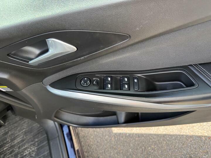 Vauxhall Grandland X Tech Line Nav Grey #38