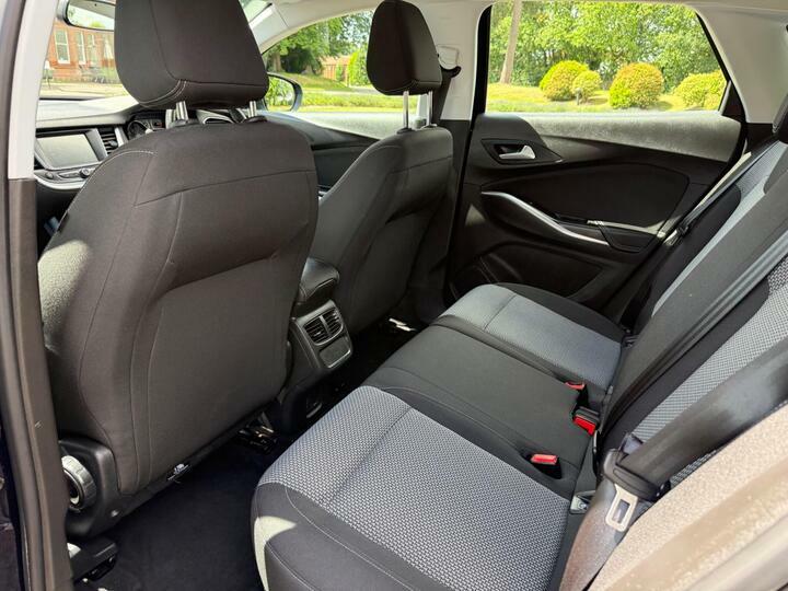 Vauxhall Grandland X Tech Line Nav Grey #29