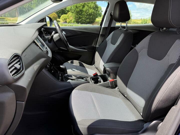 Vauxhall Grandland X Tech Line Nav Grey #27