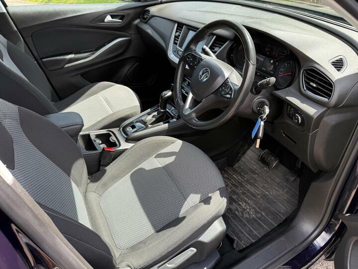 Vauxhall Grandland X Tech Line Nav Grey #37