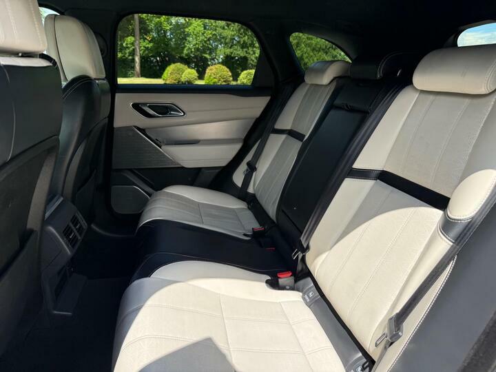 Land Rover Range Rover Velar Velar 2.0 R-dynamic Se 238 Bhp Black #35