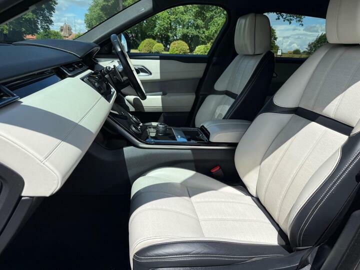 Land Rover Range Rover Velar Velar 2.0 R-dynamic Se 238 Bhp Black #33