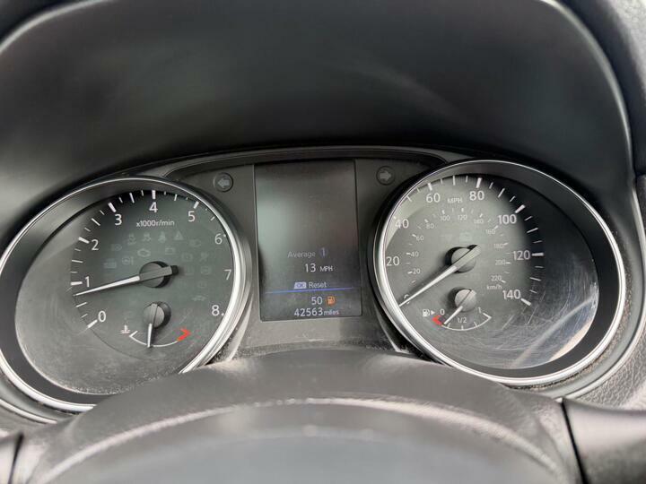 Nissan Qashqai Hatchback Blue #41