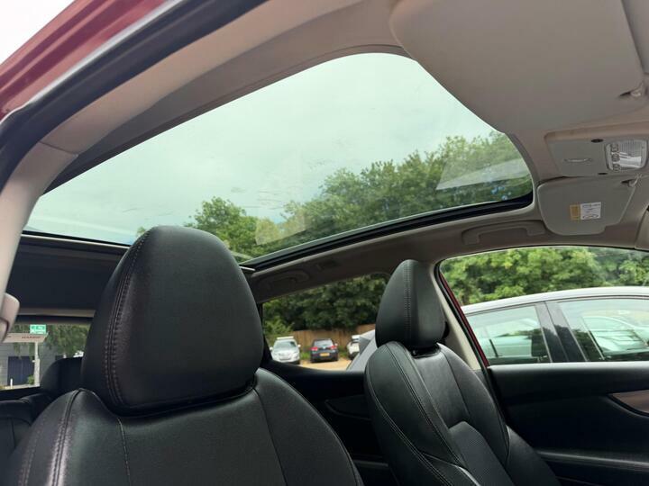Nissan Qashqai Hatchback Blue #42