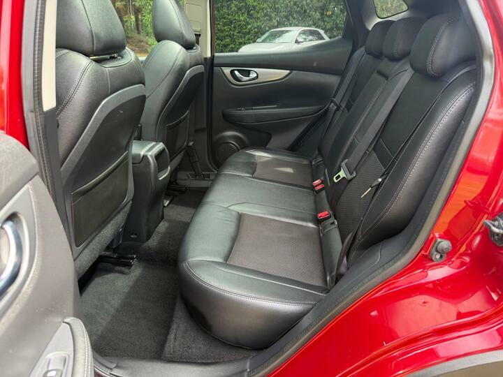 Nissan Qashqai 1.3 Dig-t Tekna Euro 6 Ss Red #5