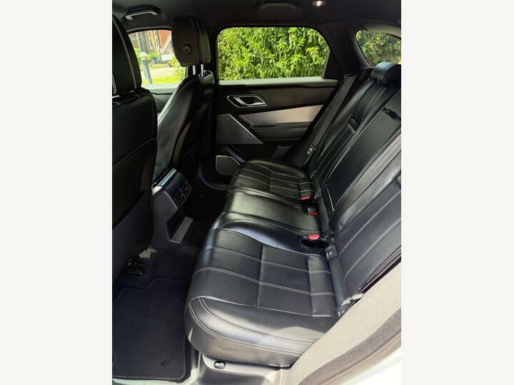Land Rover Range Rover Velar 2.0 2.0 P250 R-dynamic S White #50