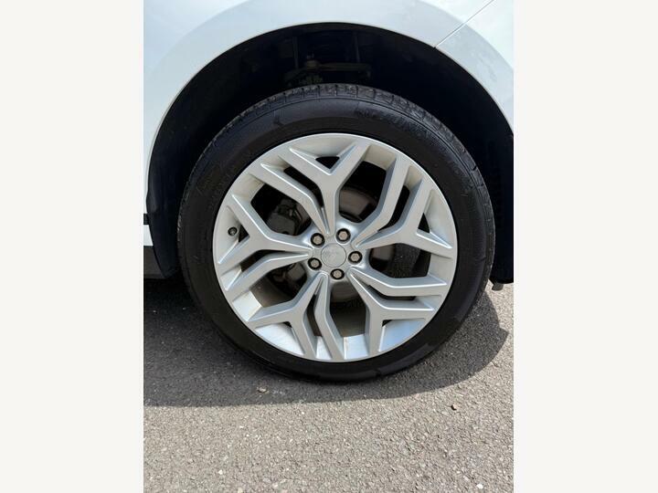 Land Rover Range Rover Velar 2.0 2.0 P250 R-dynamic S White #32