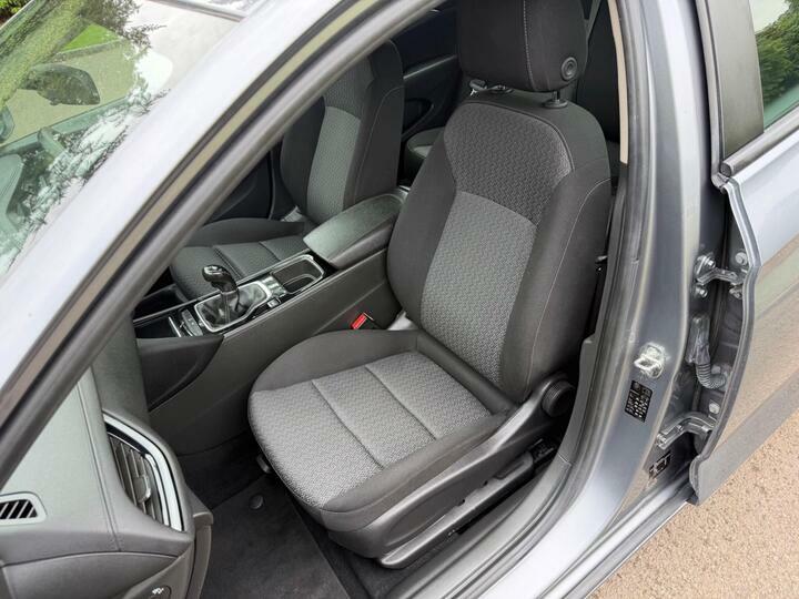Vauxhall Insignia 1.6 Turbo D Ecotec Design Grand Sport Euro 6 Ss Grey #5