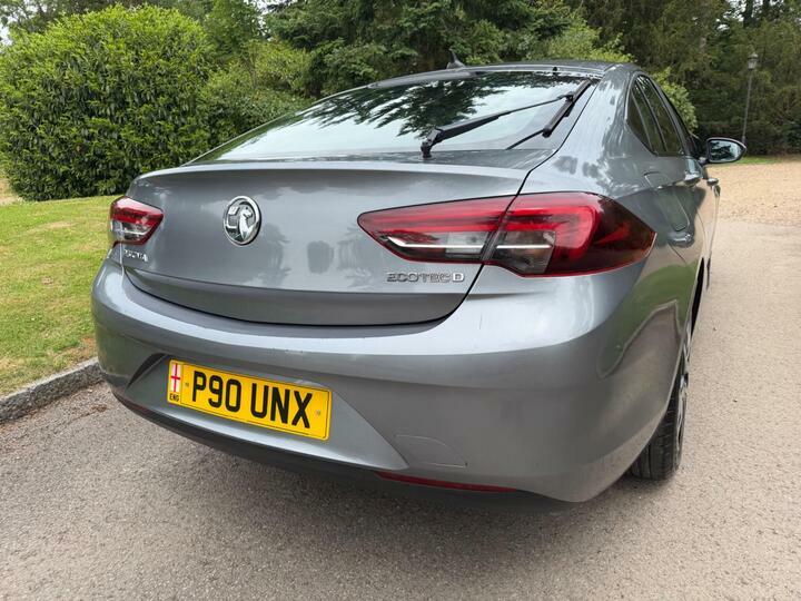 Vauxhall Insignia 1.5T Sri Vx-line Nav White #21
