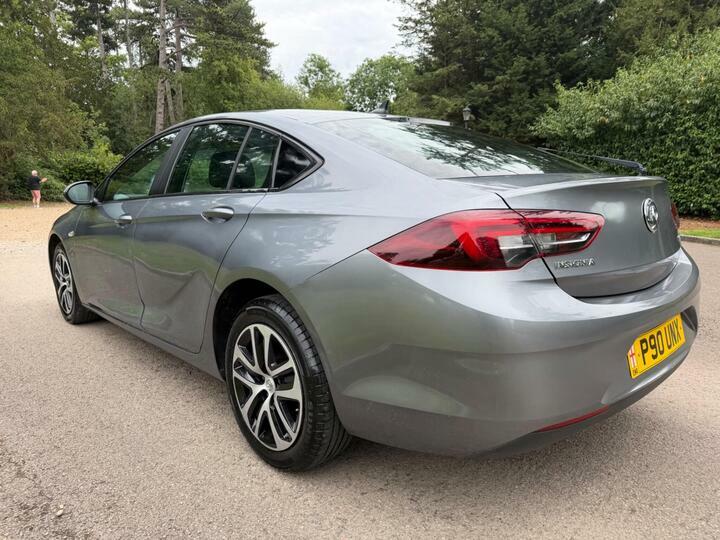 Vauxhall Insignia 1.5T Sri Vx-line Nav White #17