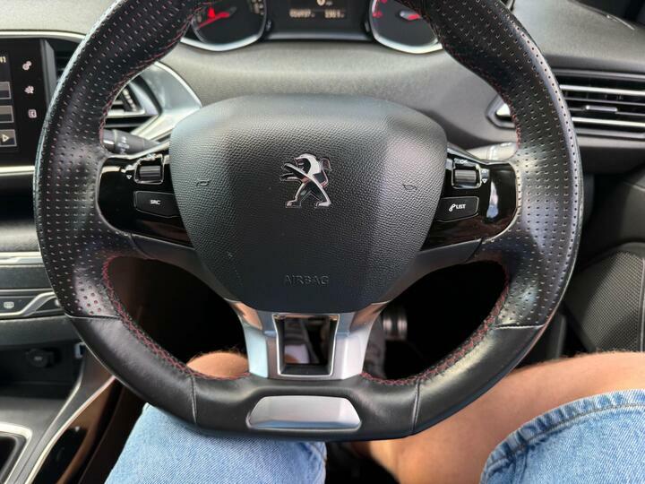Peugeot 308 Allure Black #45
