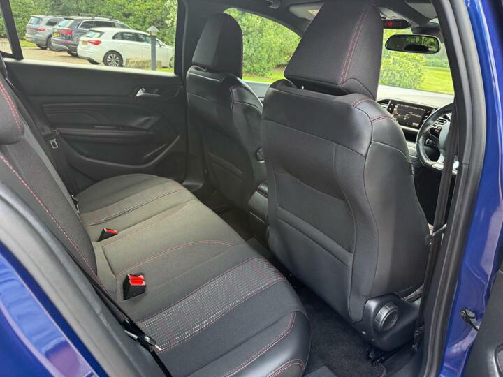 Peugeot 308 Allure Black #34