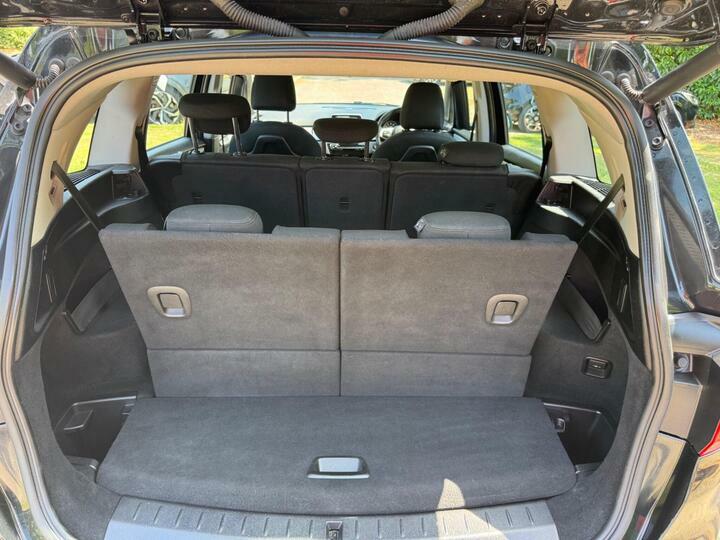 BMW 2 Series Gran Tourer Mpv White #18