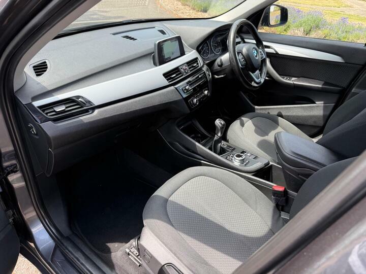 BMW X1 2.0 18D Se Sdrive Euro 6 Ss Grey #3