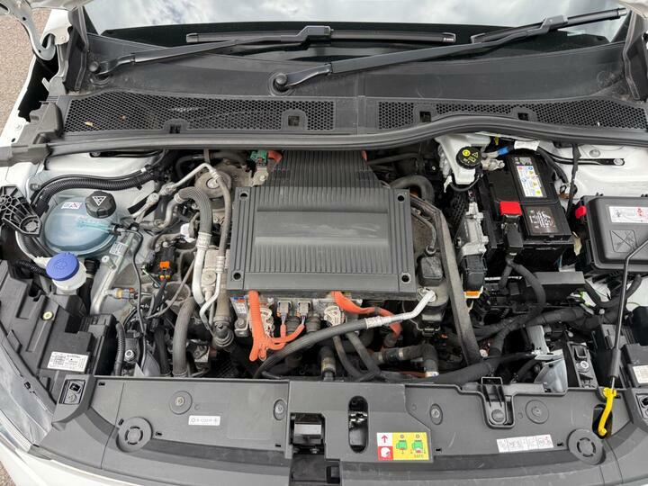 Vauxhall Corsa-e 100Kw Sri Nav Premium 50Kwh 7.4Kwch Blue #34