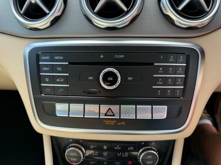 Mercedes-Benz GLA Class 2.1L Gla 220 D 4Matic Amg Line Premium 174 Bhp Grey #45