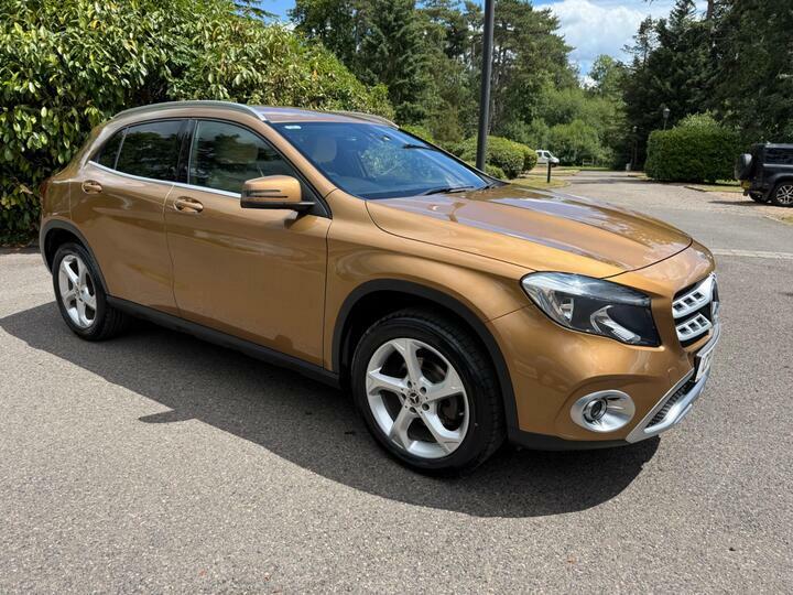 Mercedes-Benz GLA Class 2.1L Gla 220 D 4Matic Amg Line Premium 174 Bhp Grey #11